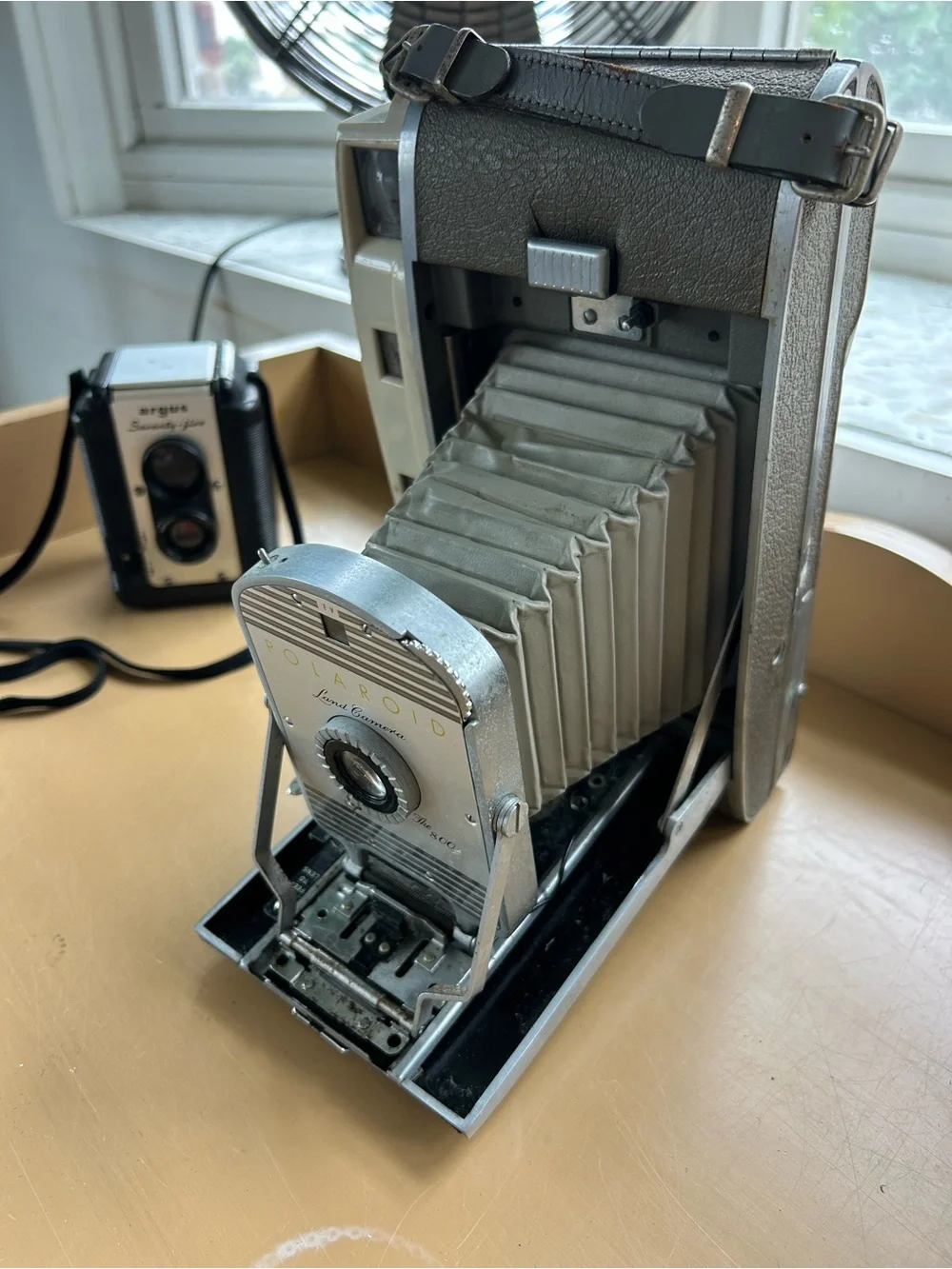 Polaroid Silver Gray Folding Land Camera